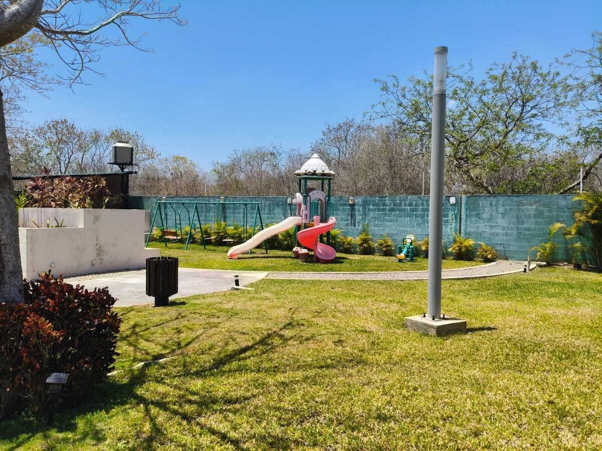 19 de 19: PARQUE INFANTIL