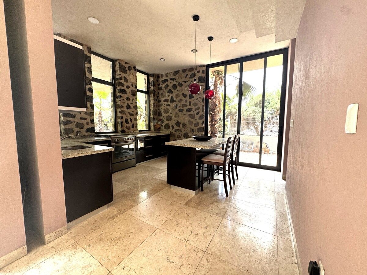 8 de 32: Cocina