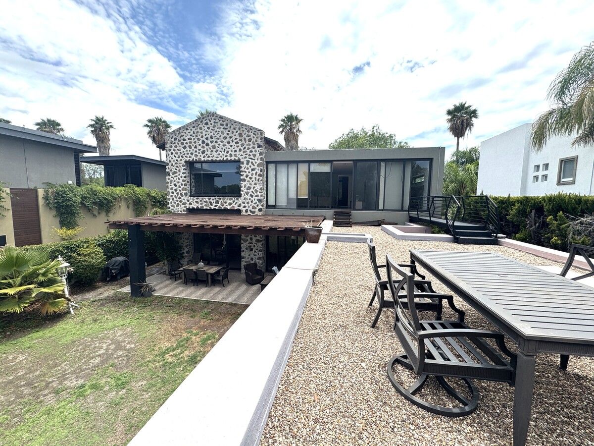 1 de 32: Terraza