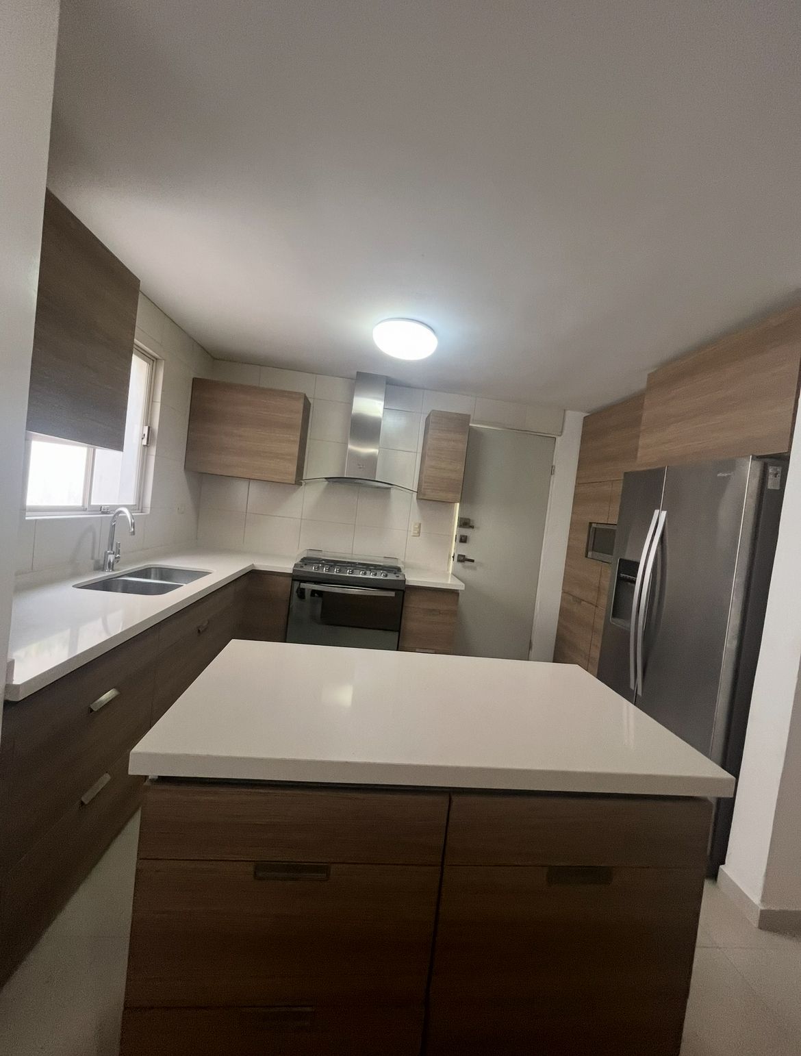 5 of 13: Cocina