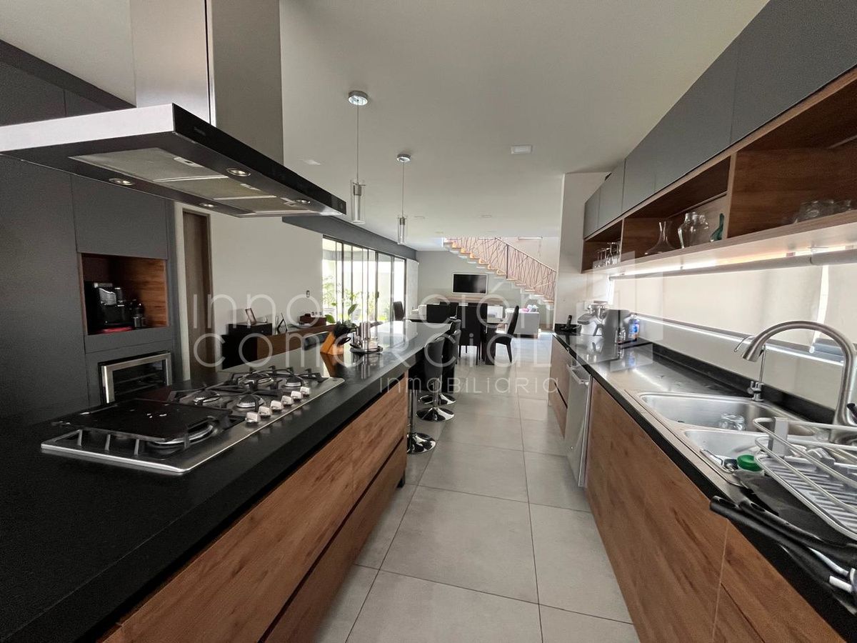 1 de 33: Cocina integral