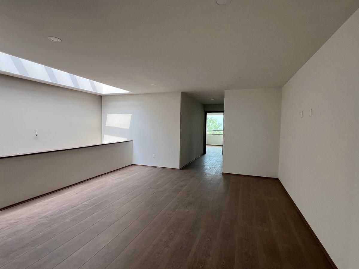 15 de 47: Family room