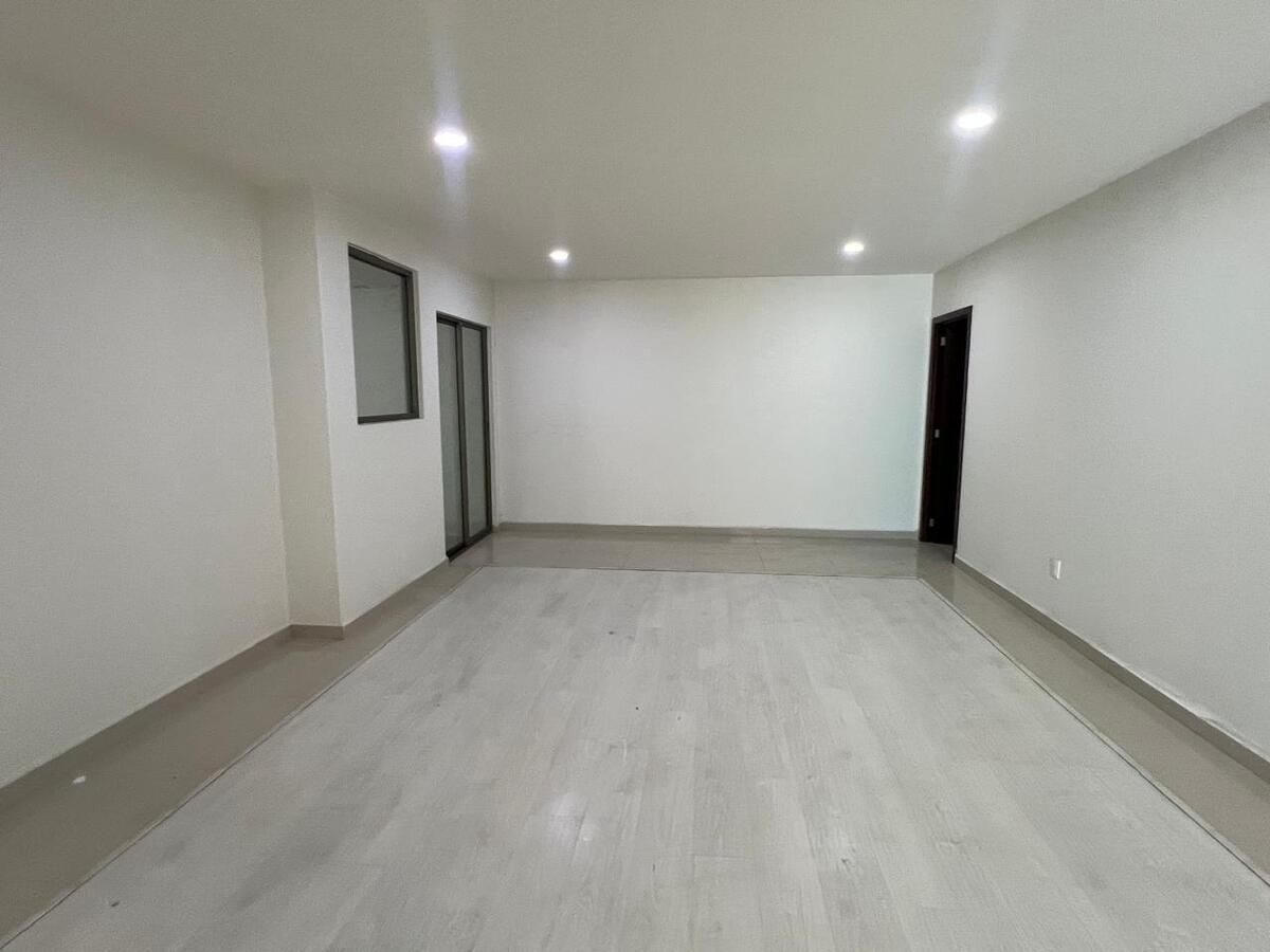 40 de 47: Salón social