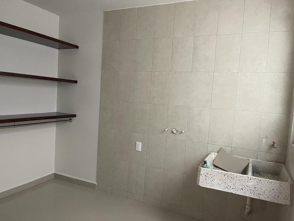 46 de 47: Cuarto de aseo