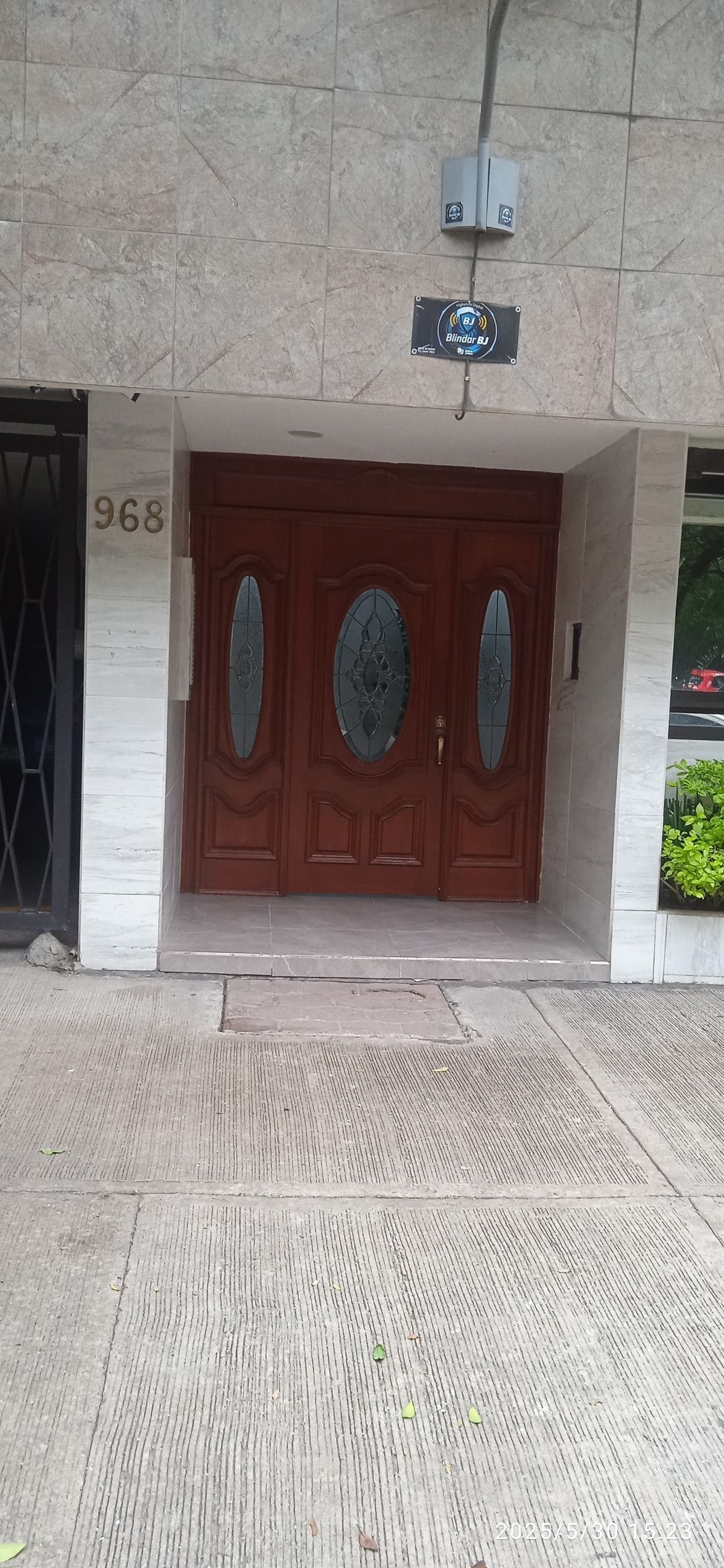 2 de 13