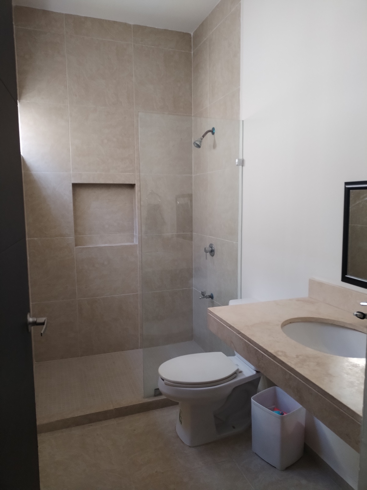 Baños ventilados con luz natural