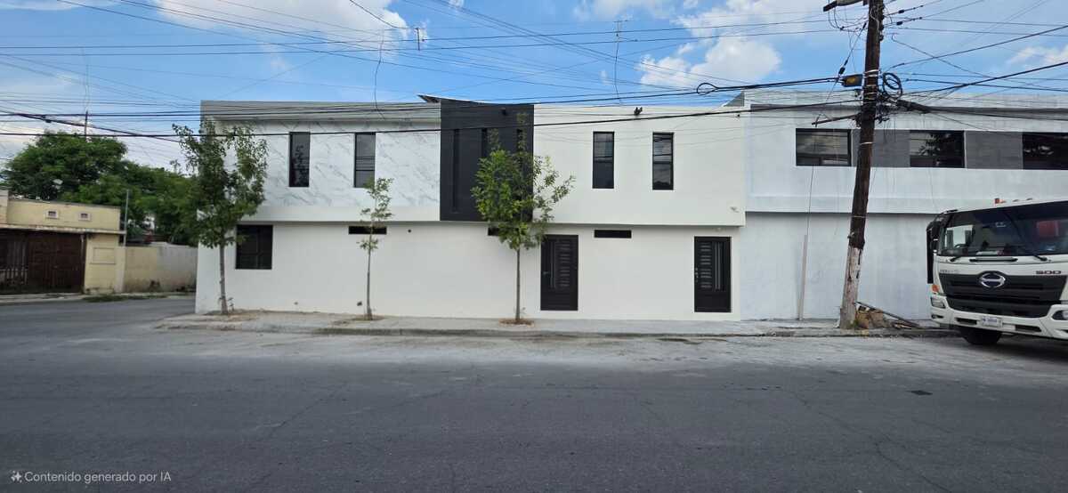 2 de 19: FACHADA