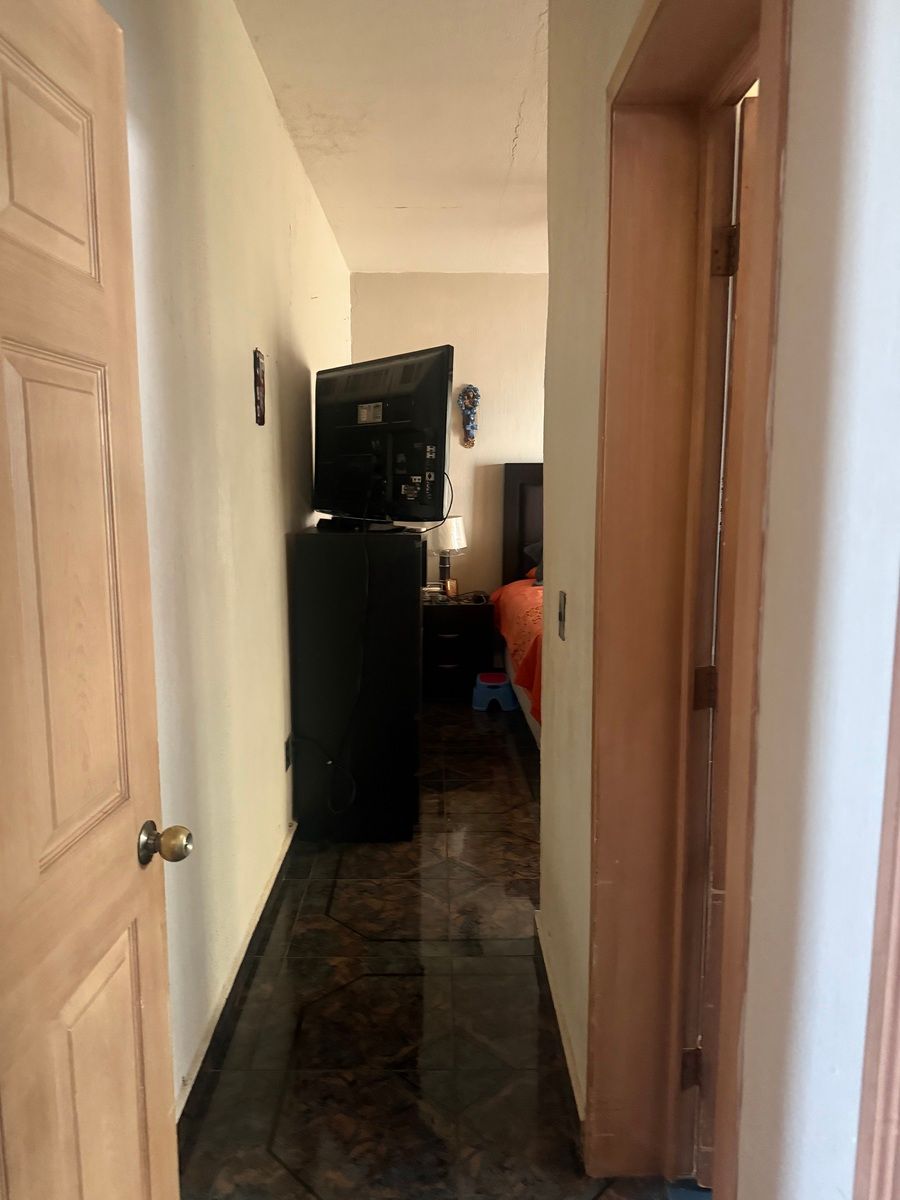 18 de 23: Entrada a recámara 1