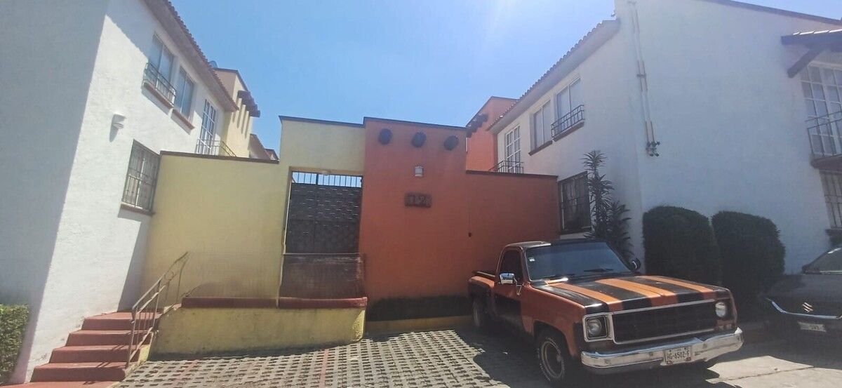 2 de 16