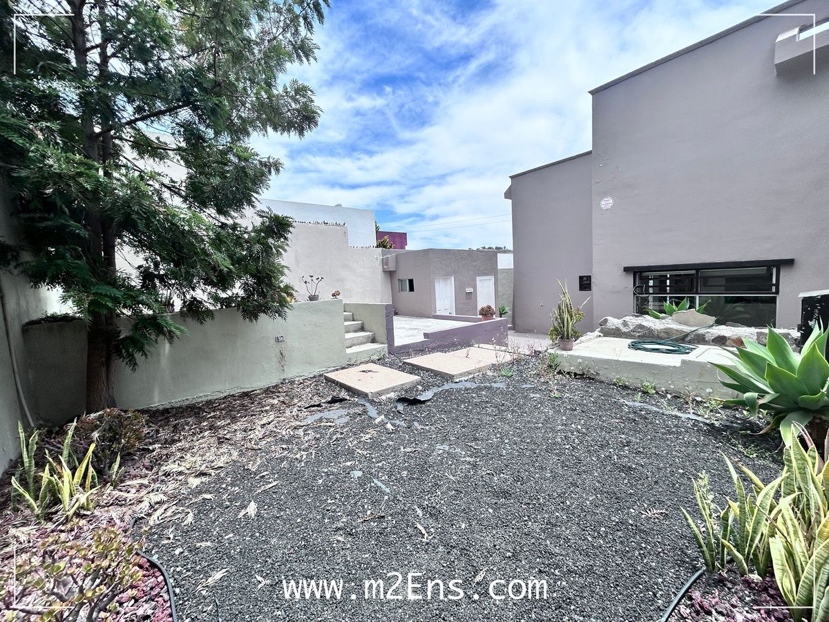 2 de 15: Jardin de bajo mantenimeinto