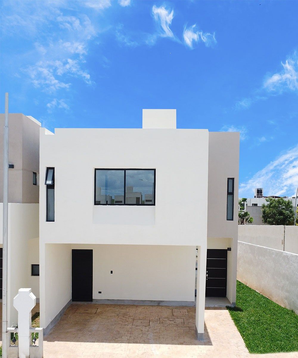 2 of 7: Fachada Principal