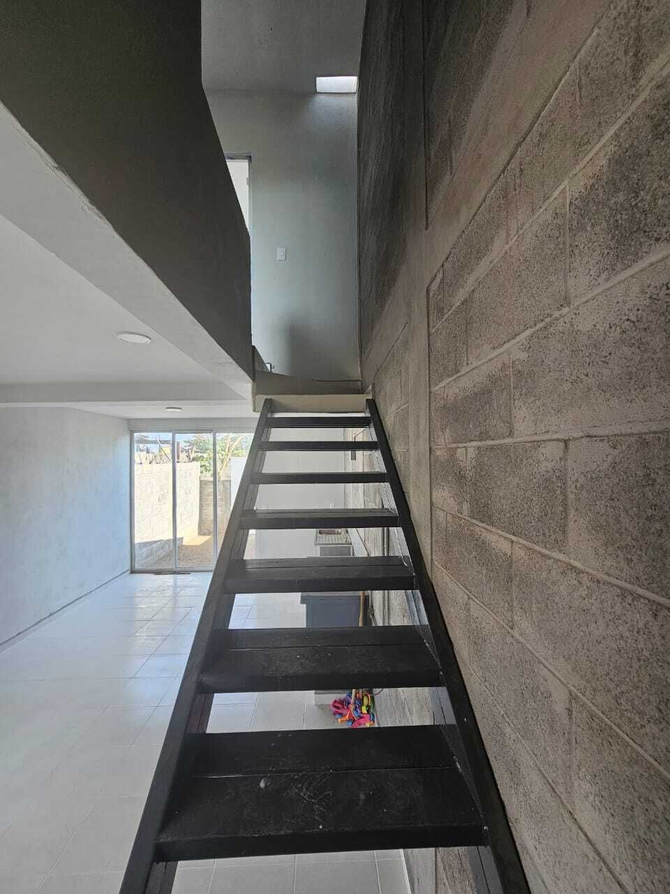 4 of 6