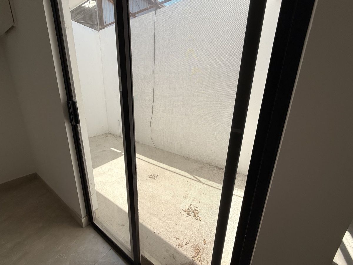 Puerta para patio trasero