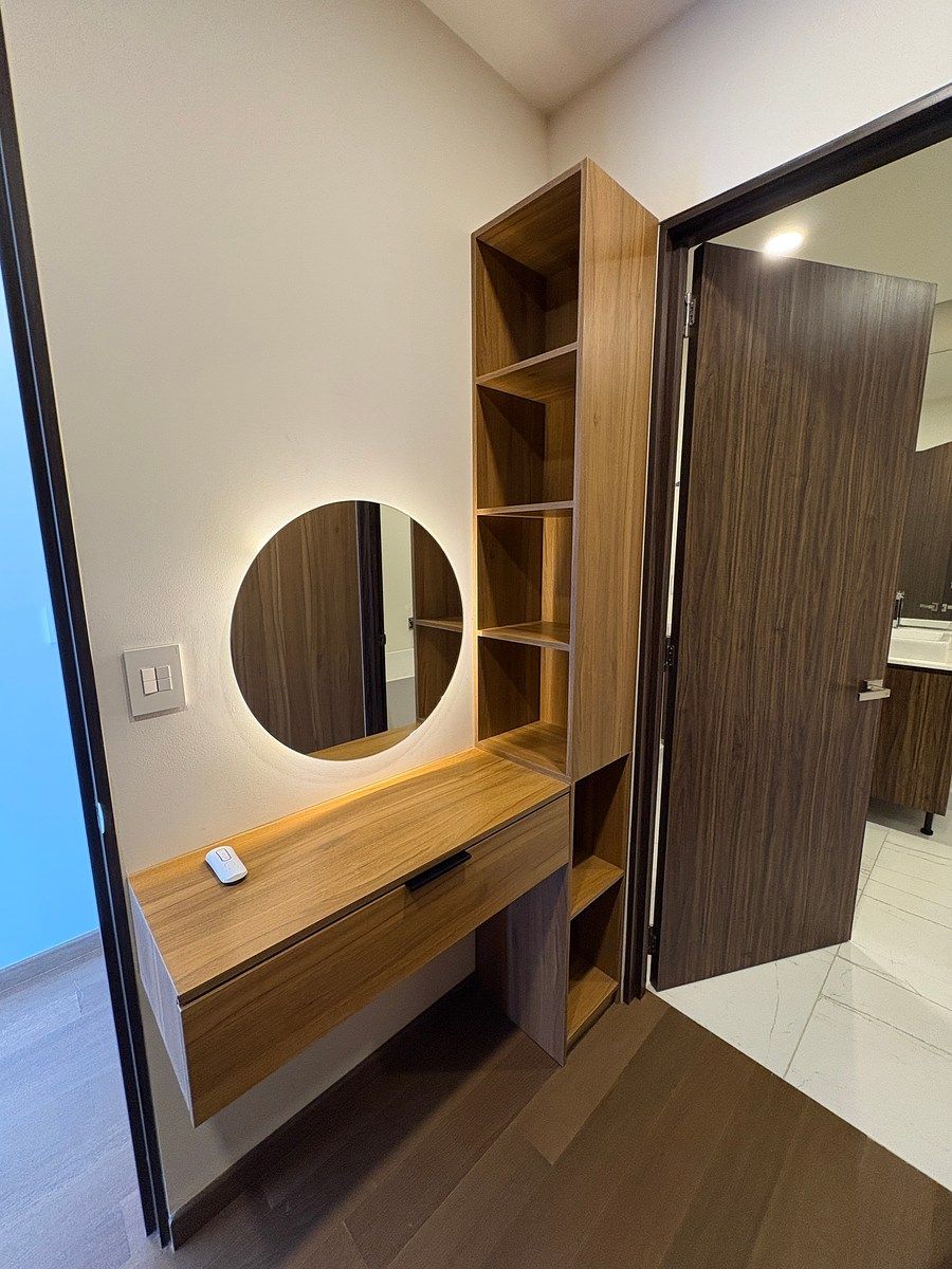 8 de 13: Walk-in closet