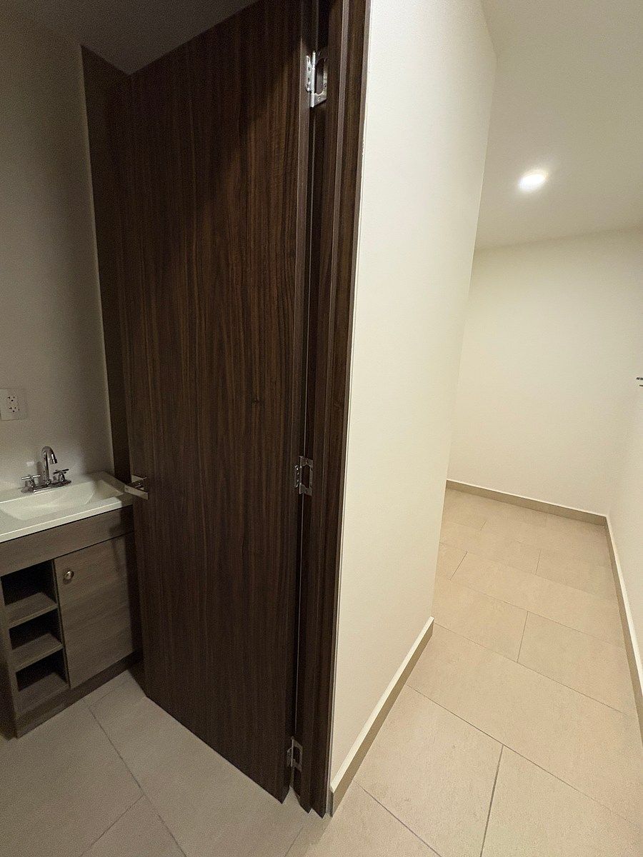 13 de 13: Cuarto de servicio