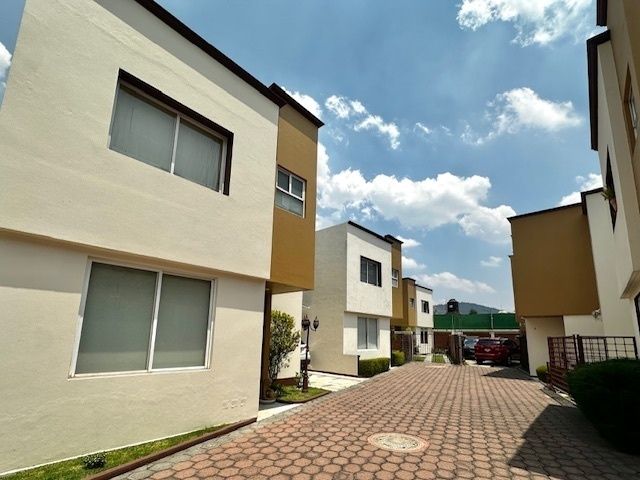 2 de 33