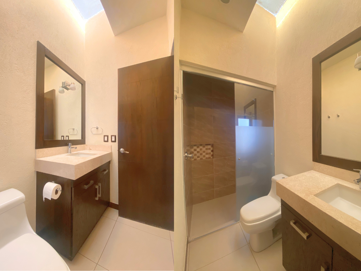 20 de 27: Baño completo 1