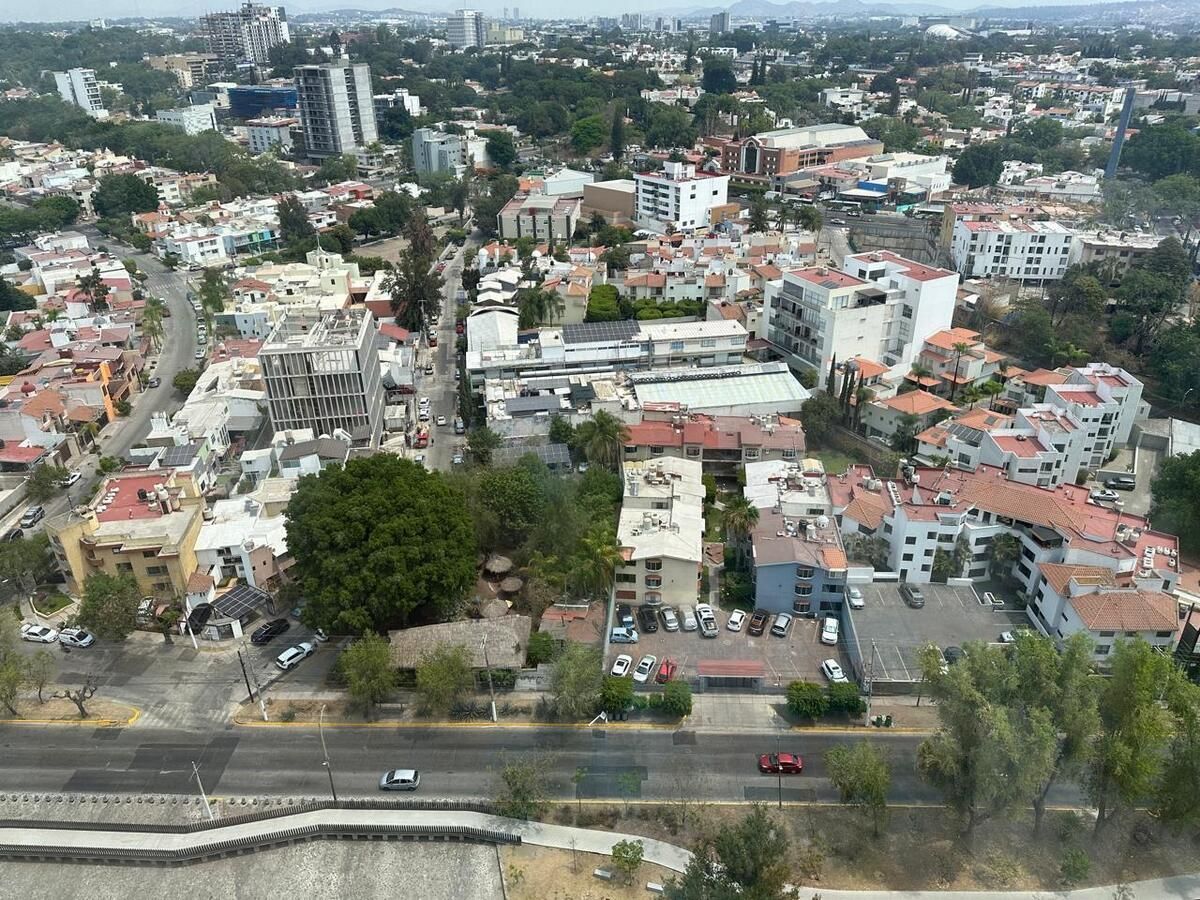 9 de 35