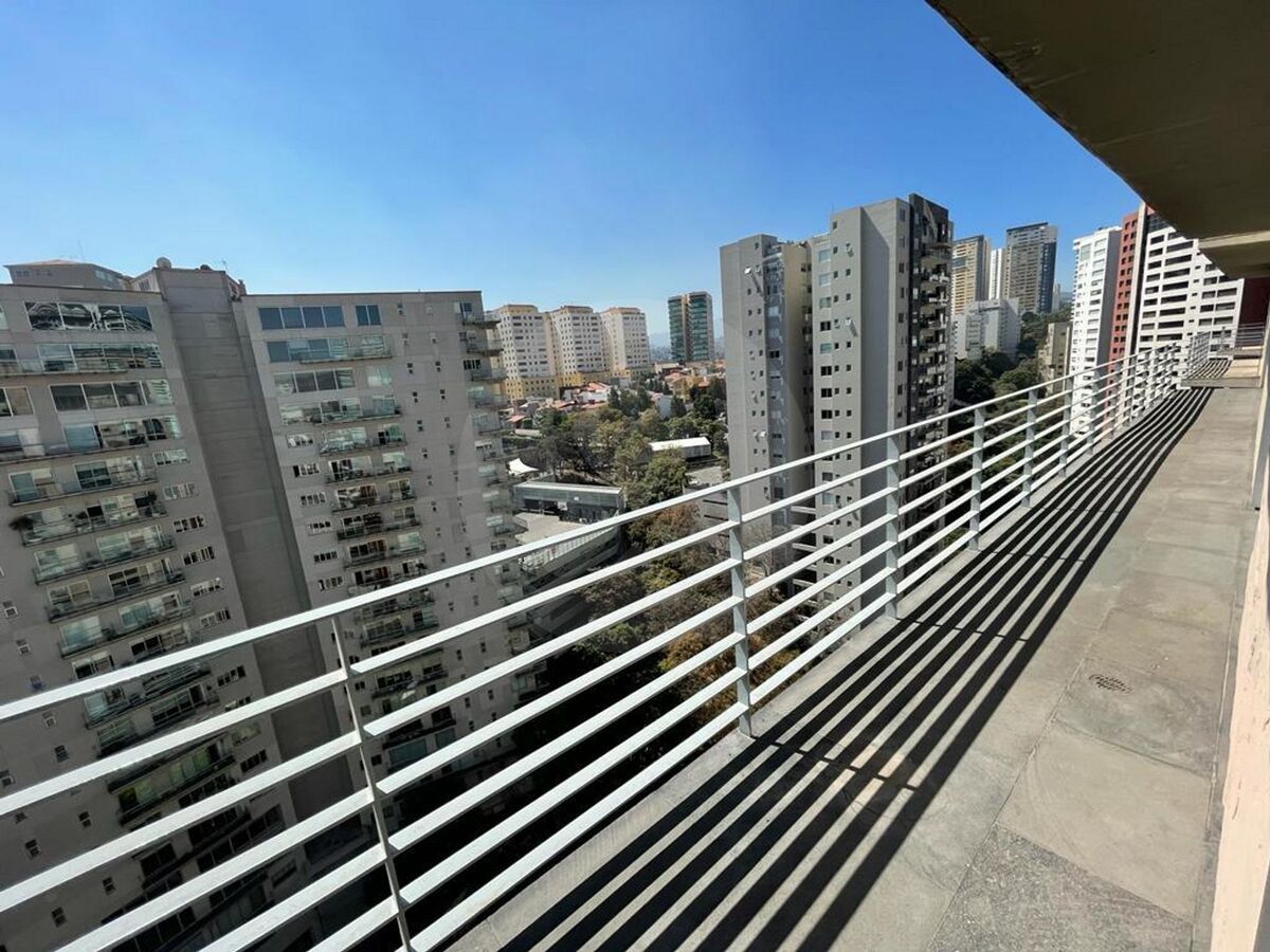 8 de 23