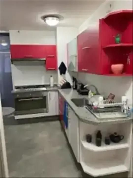 4 de 9