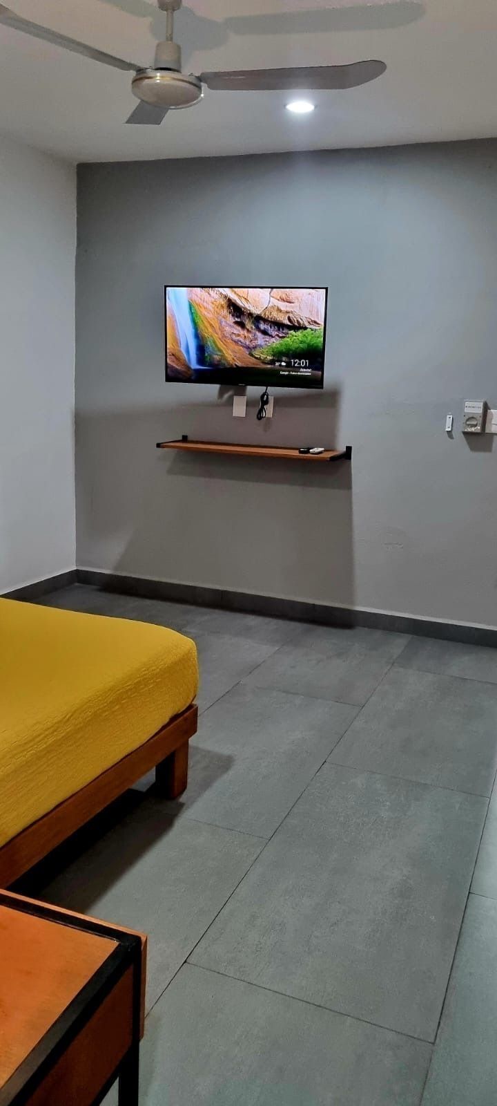 9 de 12