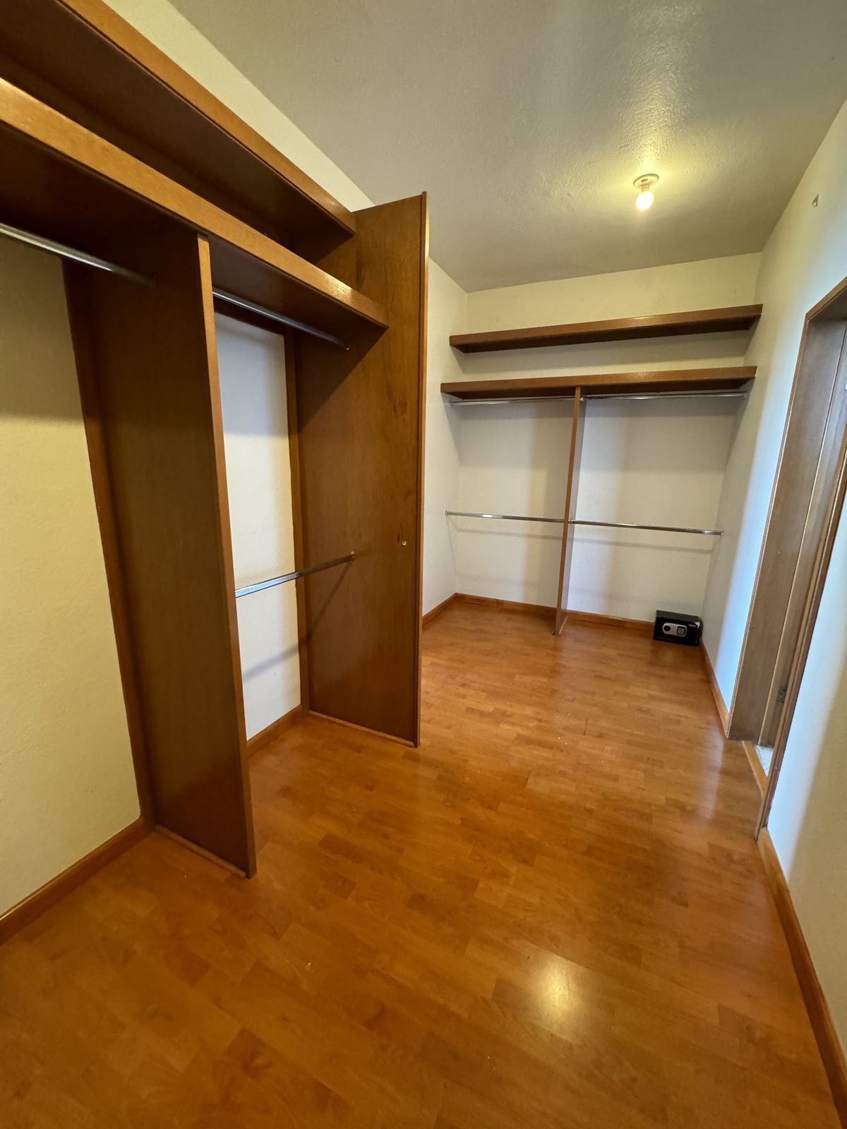 3 de 10: Walking closet
