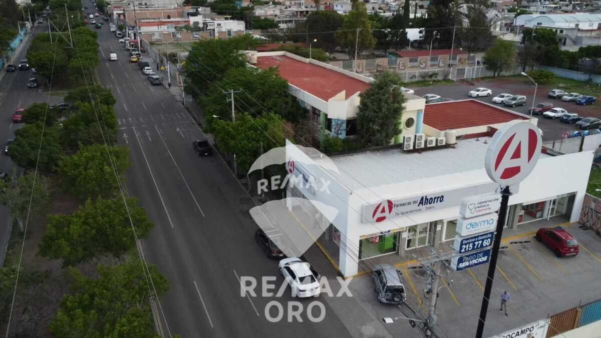 3 de 9