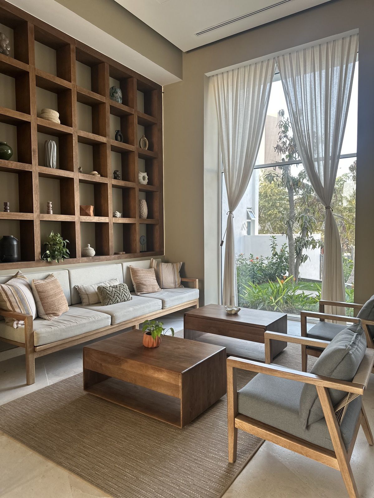 12 of 43: Salas de estar Lobby