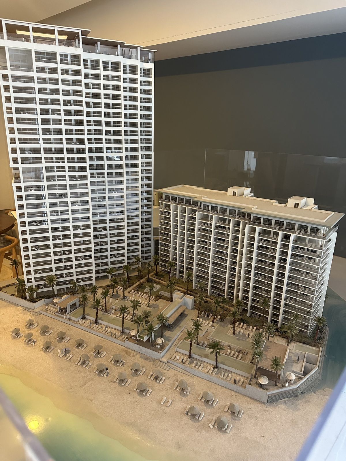 15 of 43: Maqueta arquitectónica Condominio