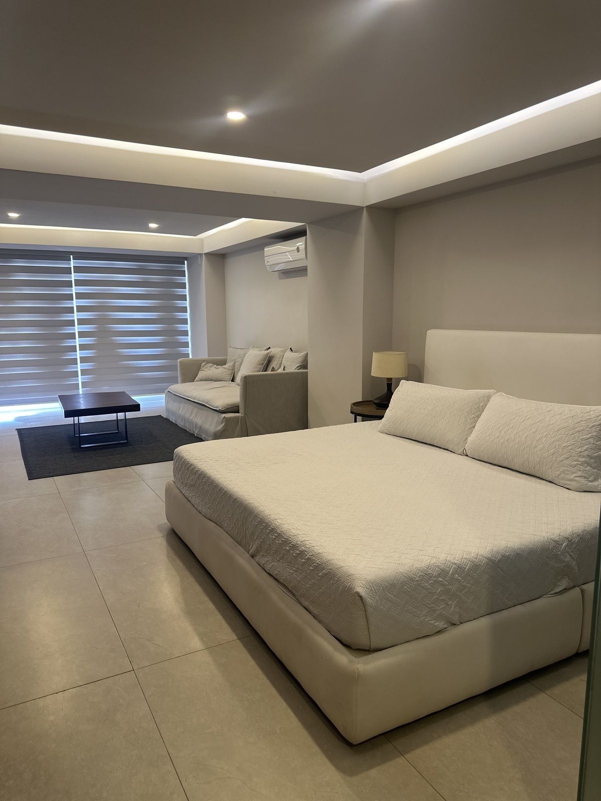 16 of 43: Depto Cama