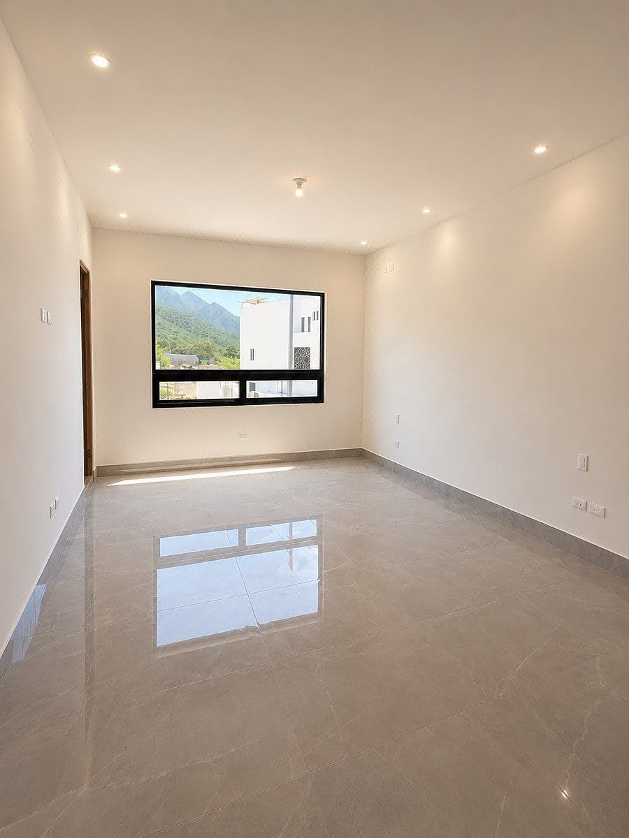 House in Bosques de las Misiones Sector Encino, Santiago, photo 6 of 12