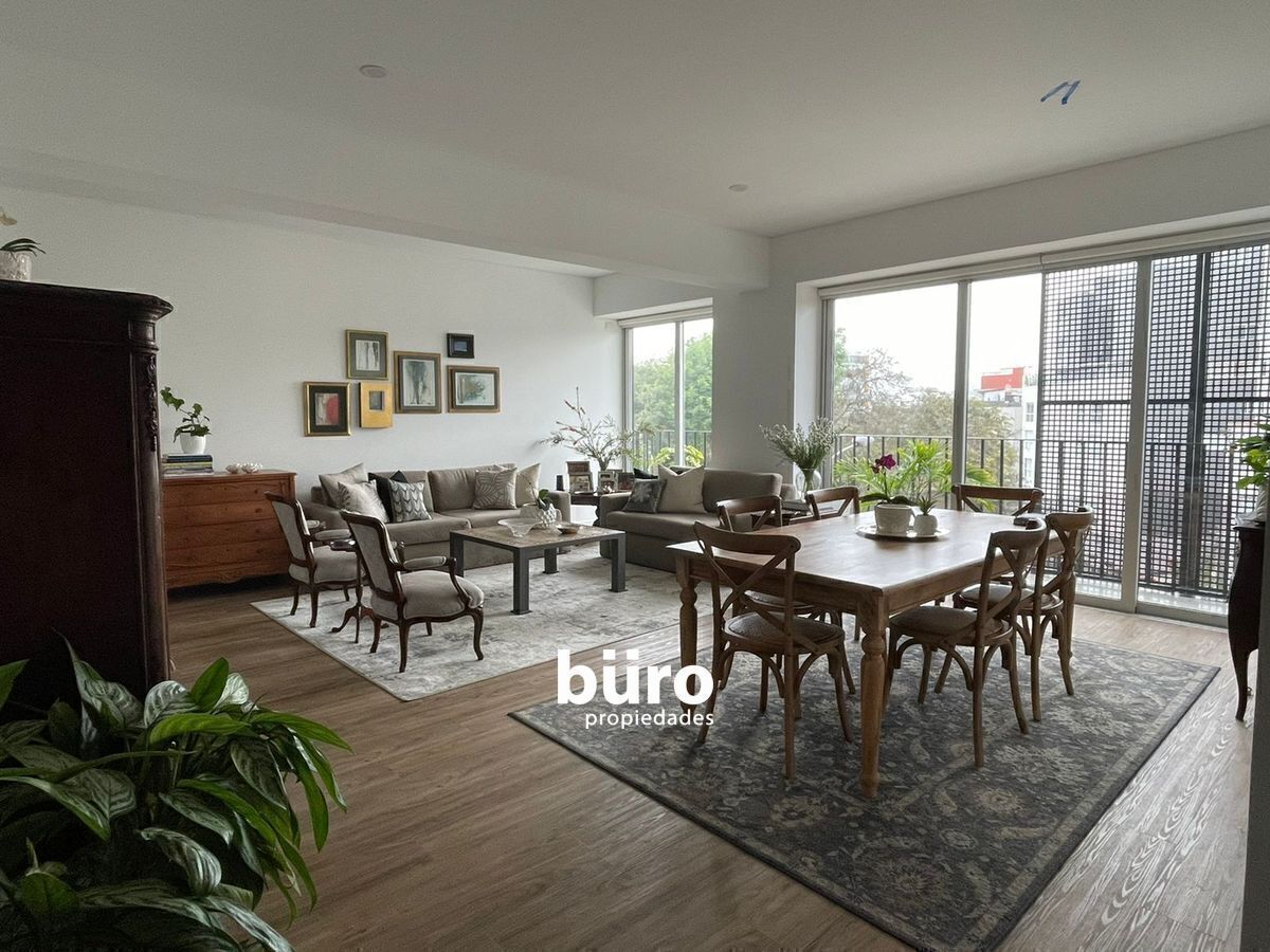 6 de 18: Sala comedor.