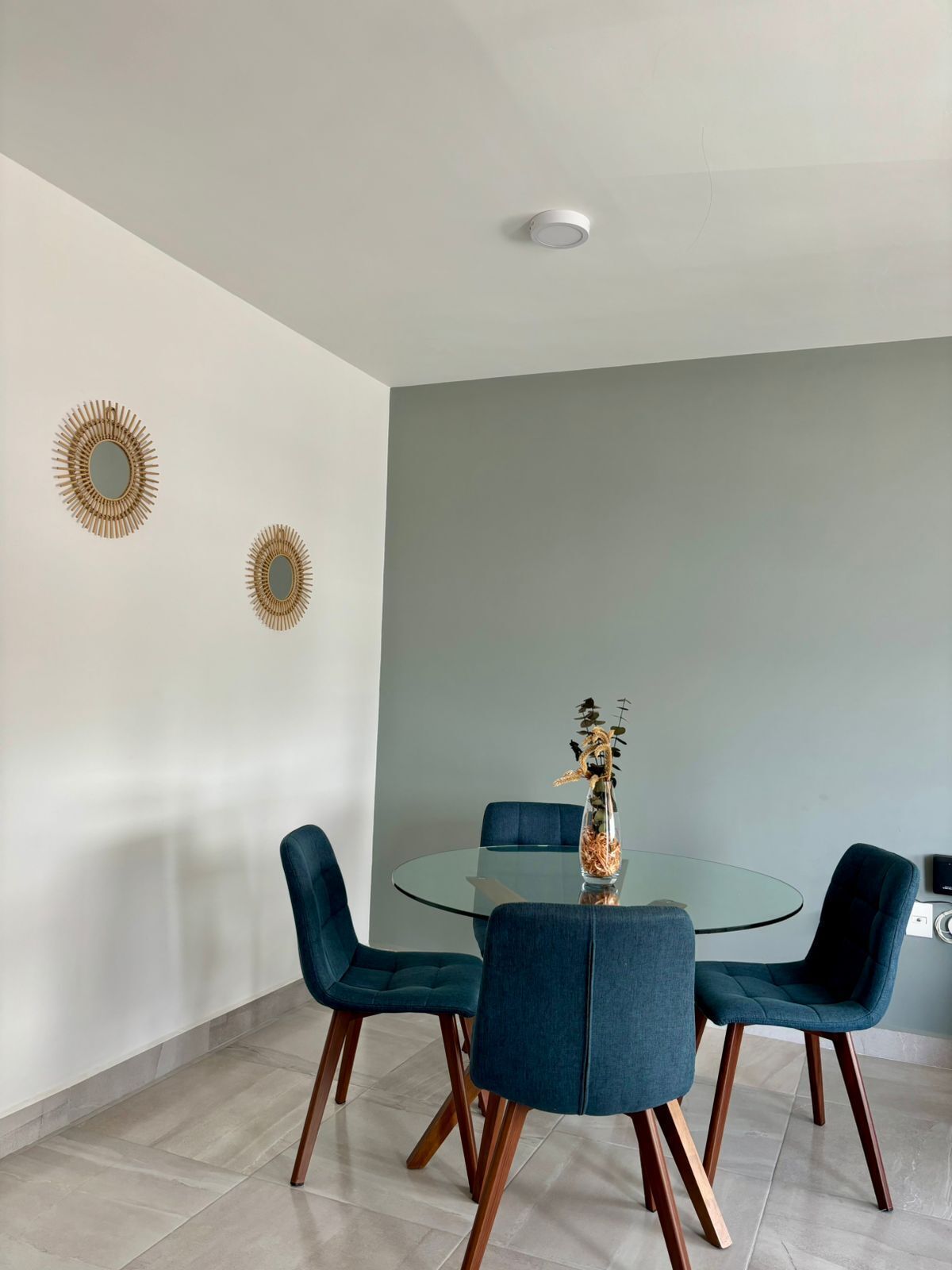 13 de 22: Comedor