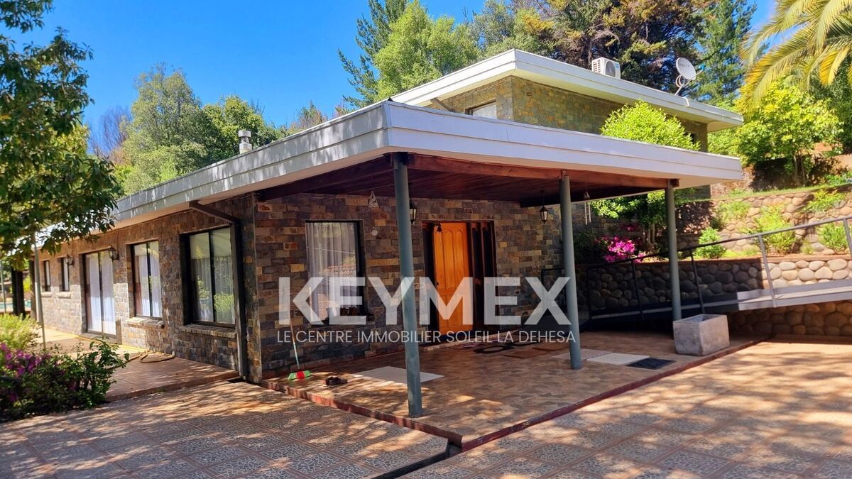 2 of 18: Primer nivel de la casa