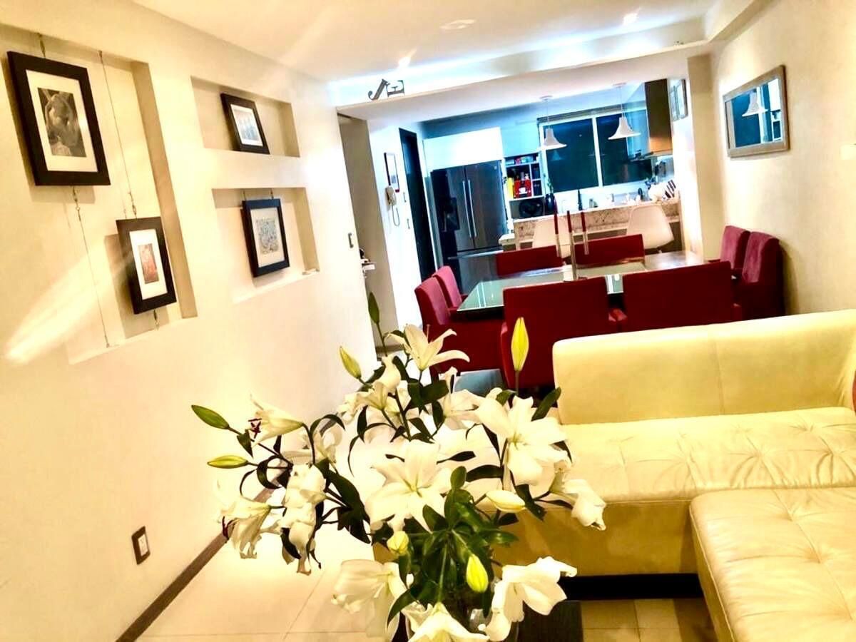 4 de 20: SALA COMEDOR