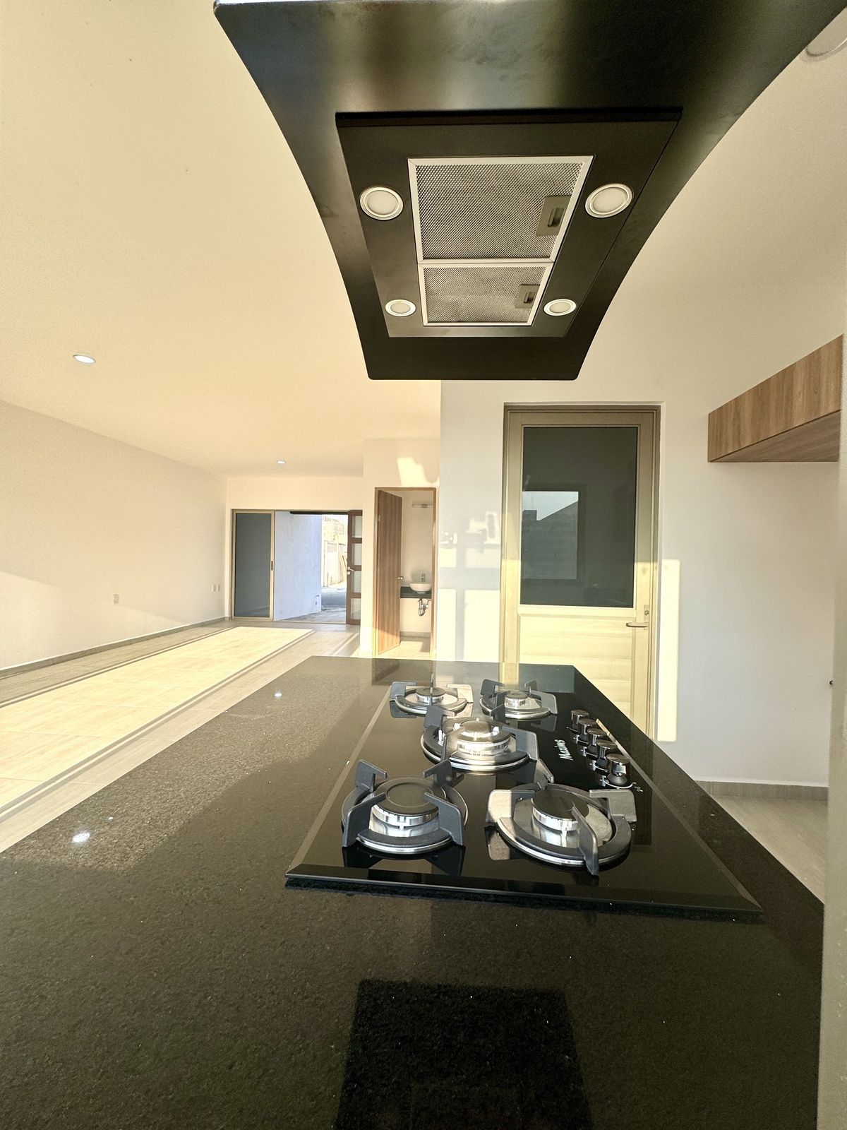 9 de 37: *IMÁGENES ILUSTRATIVAS*