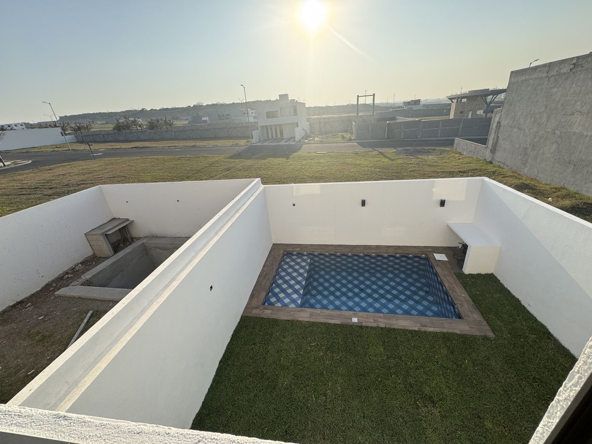 21 de 37: *IMÁGENES ILUSTRATIVAS*