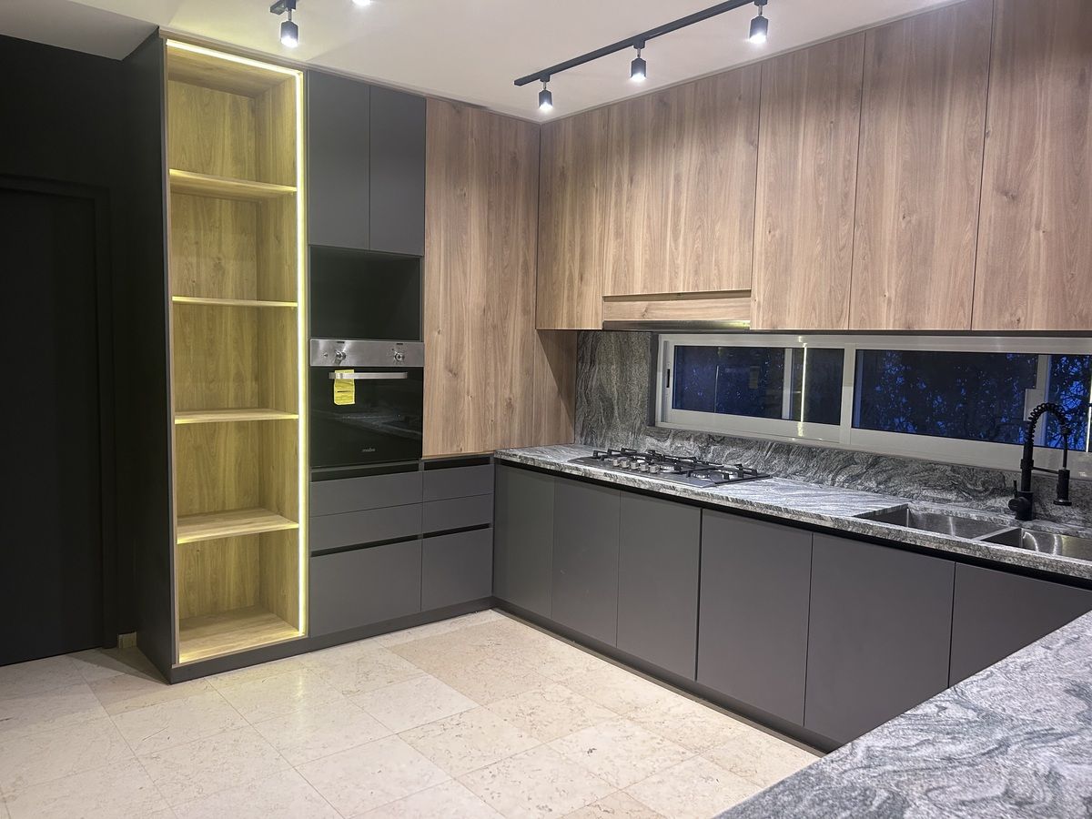 4 of 23: Cocina NUEVA