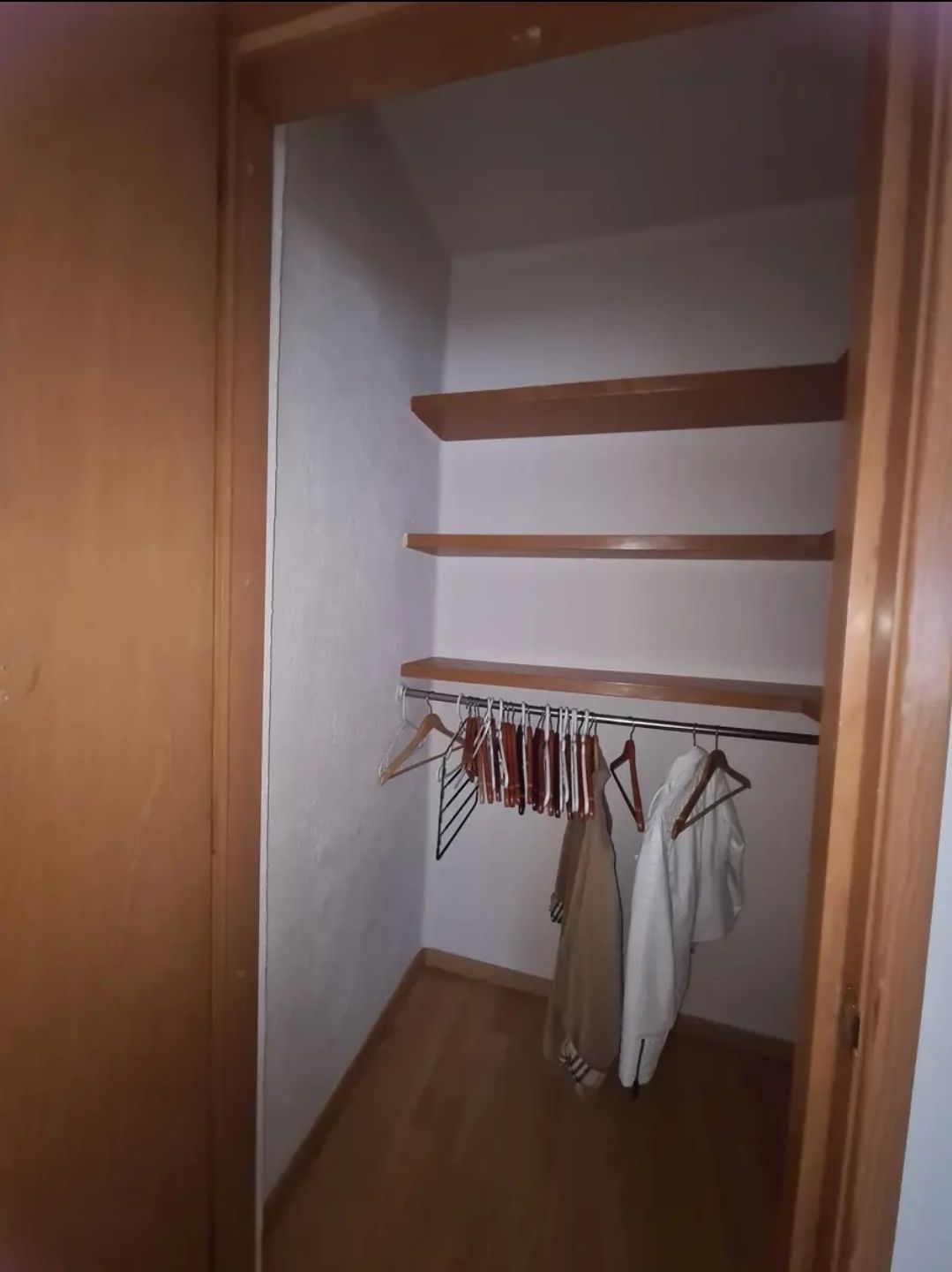 4 de 7: Closet de blancos