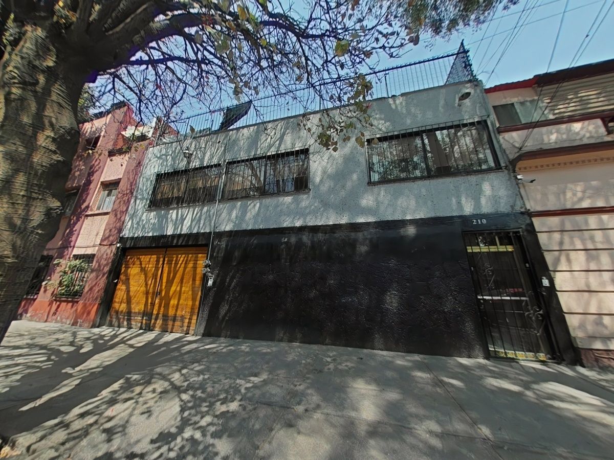 CASA EN VENTA EN ROMA SUR - foto 1