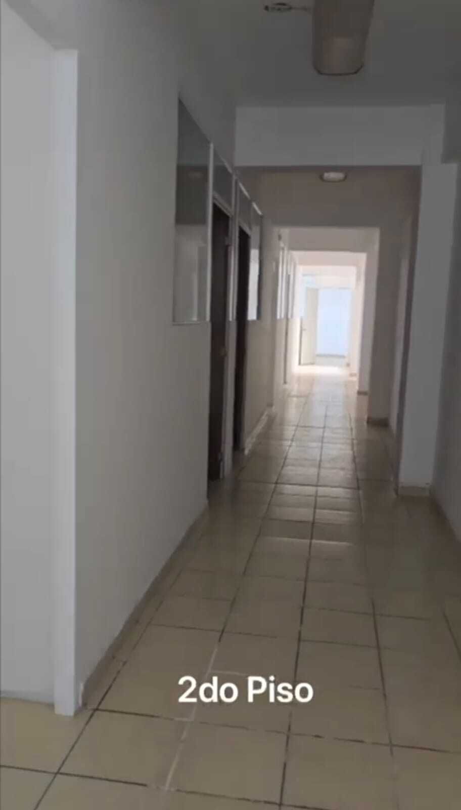 12 de 18