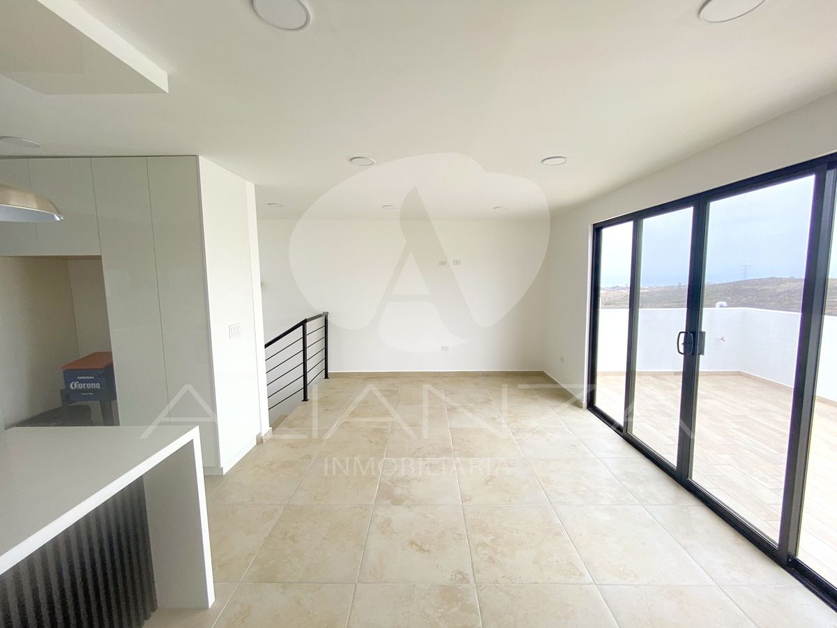 26 de 35: Sala planta alta