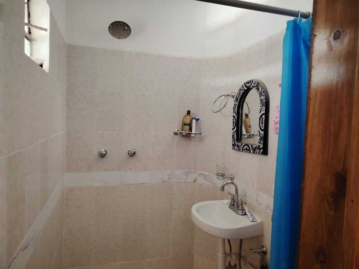 4 of 40: BAÑO PA