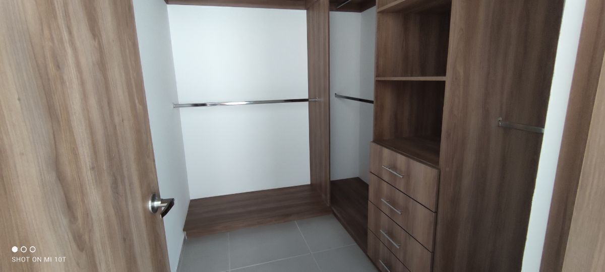 Venta de Casa  con Roof garden en Cañadas del arroyo, Corregidora, Querétaro