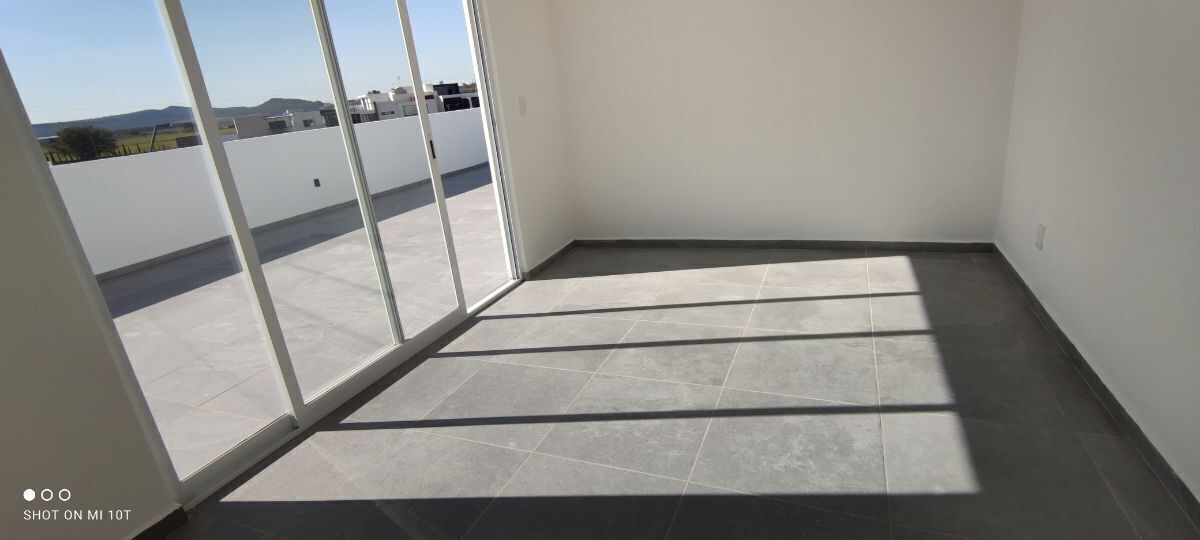 Venta de Casa  con Roof garden en Cañadas del arroyo, Corregidora, Querétaro