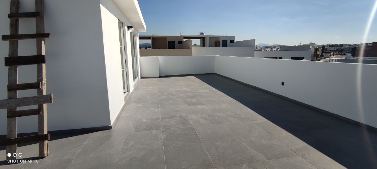 Venta de Casa  con Roof garden en Cañadas del arroyo, Corregidora, Querétaro