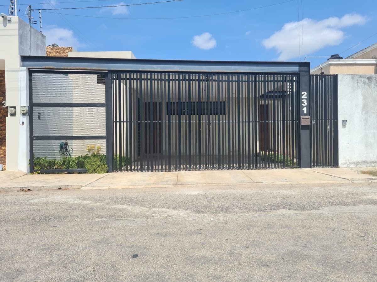 Casa de un Piso en Venta Colonia Montes de Ame