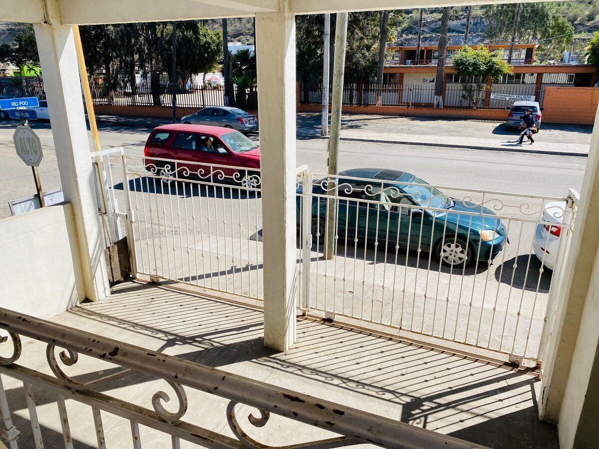 4 de 6