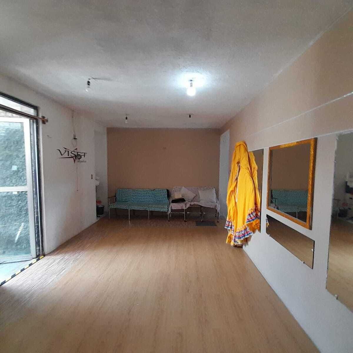 4 de 19