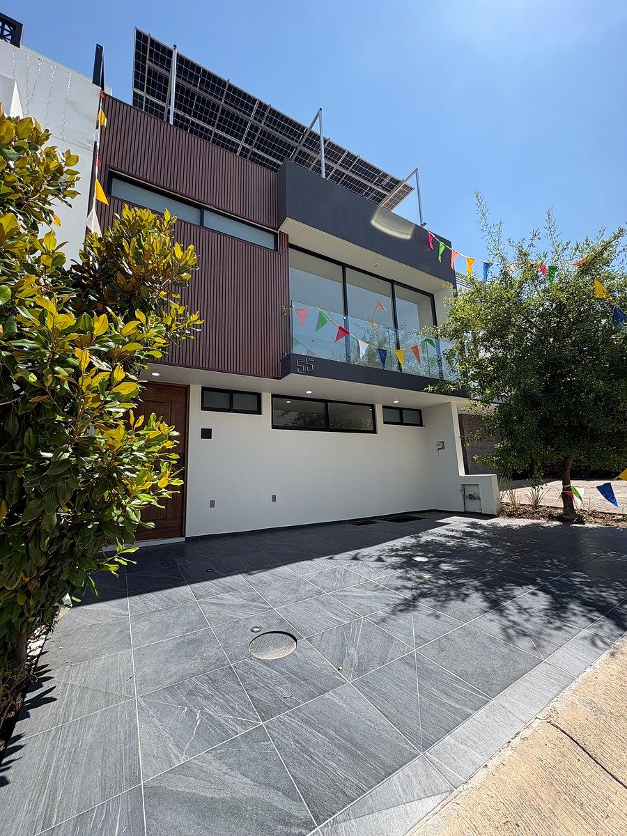 Casa em Valle Imperial, Zapopan, foto 2 de 36